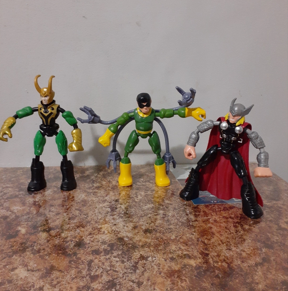 DC / Marvel Lot Of 3 Action Figure Lot - Octopus 12” Thor 9” & Loki 12”
